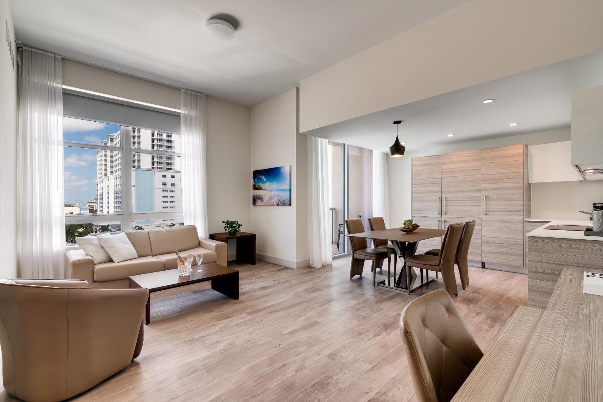 Suite de 1 dormitorio frente al mar - 1 cama grande
