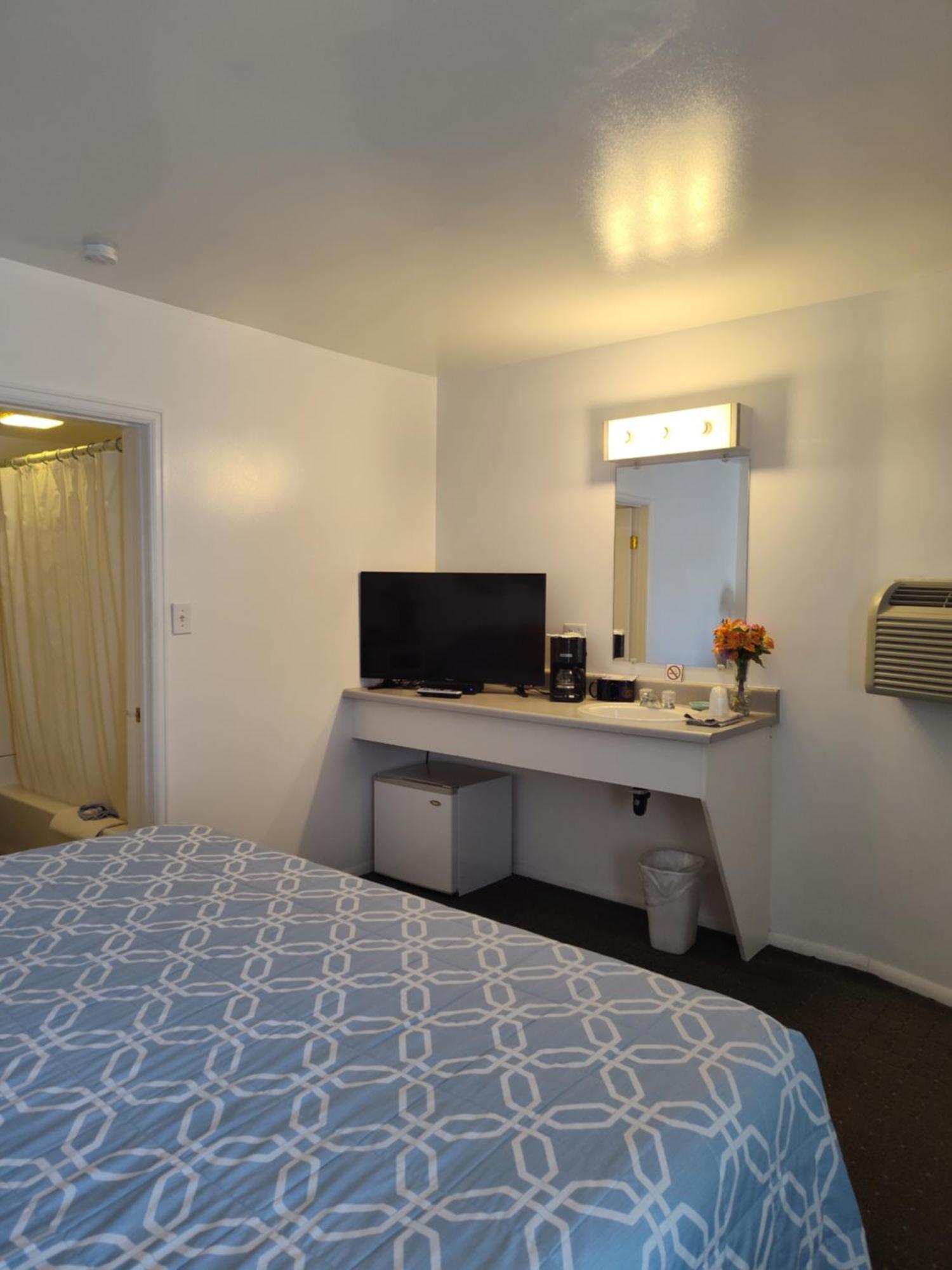King Room,1583156354:JPEG
