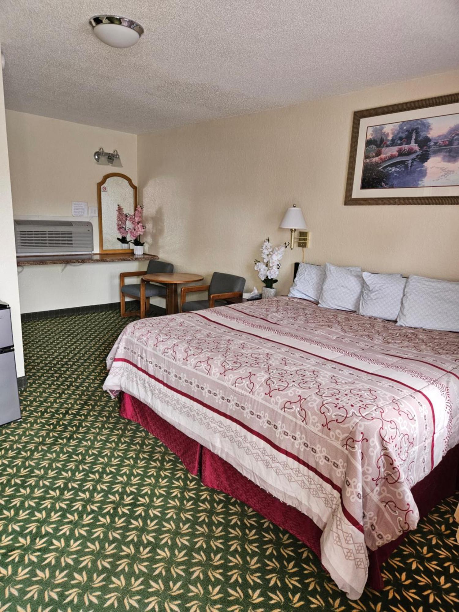 King Room Non-Smoking