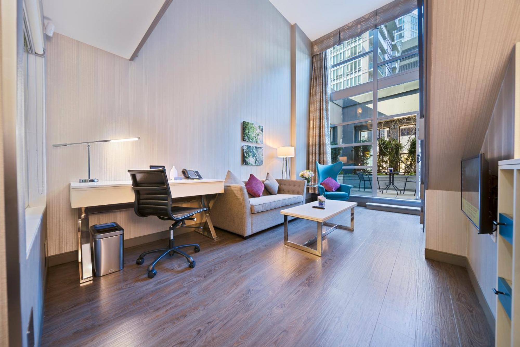 Loft Suite