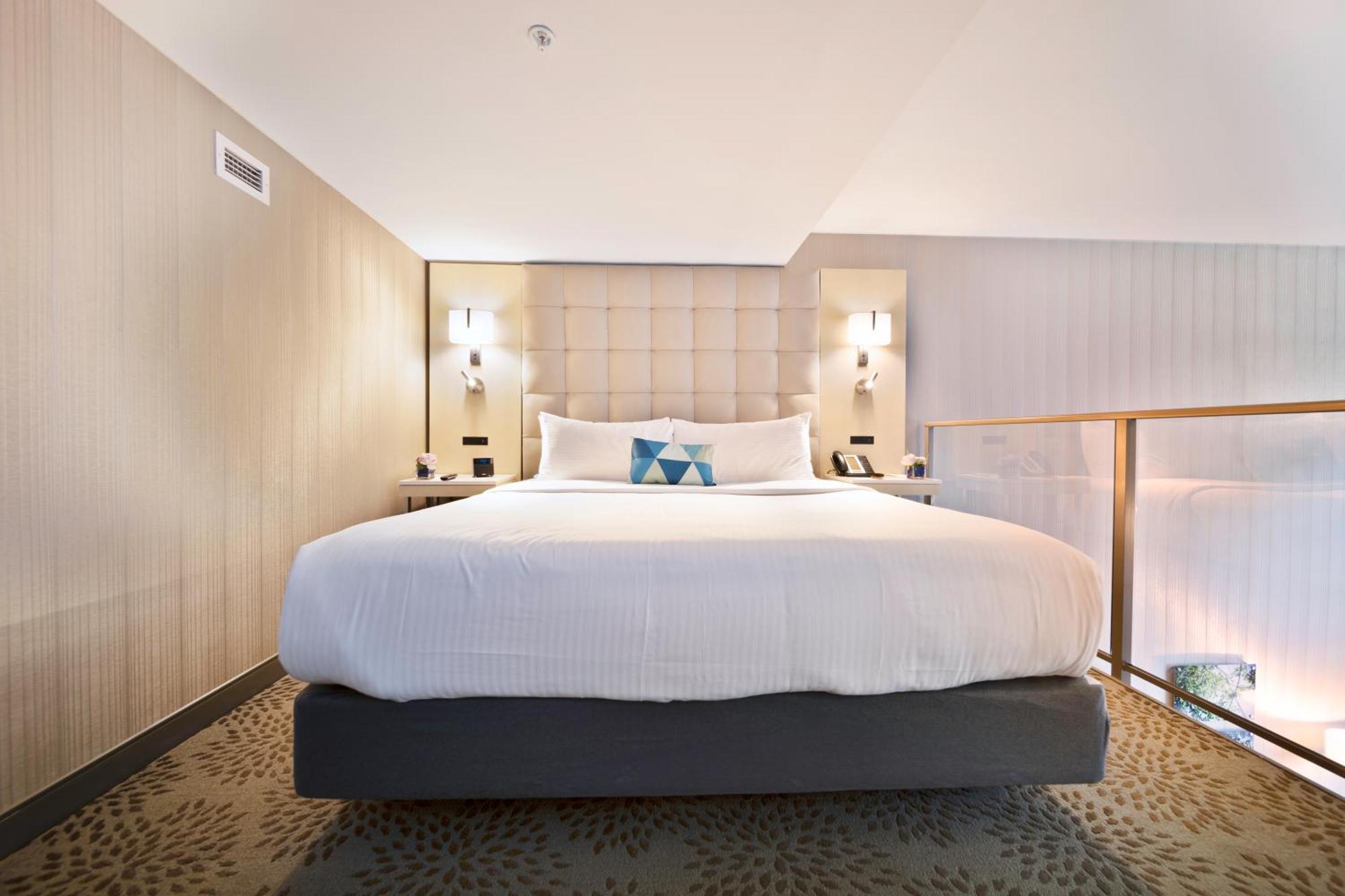 Loft Suite