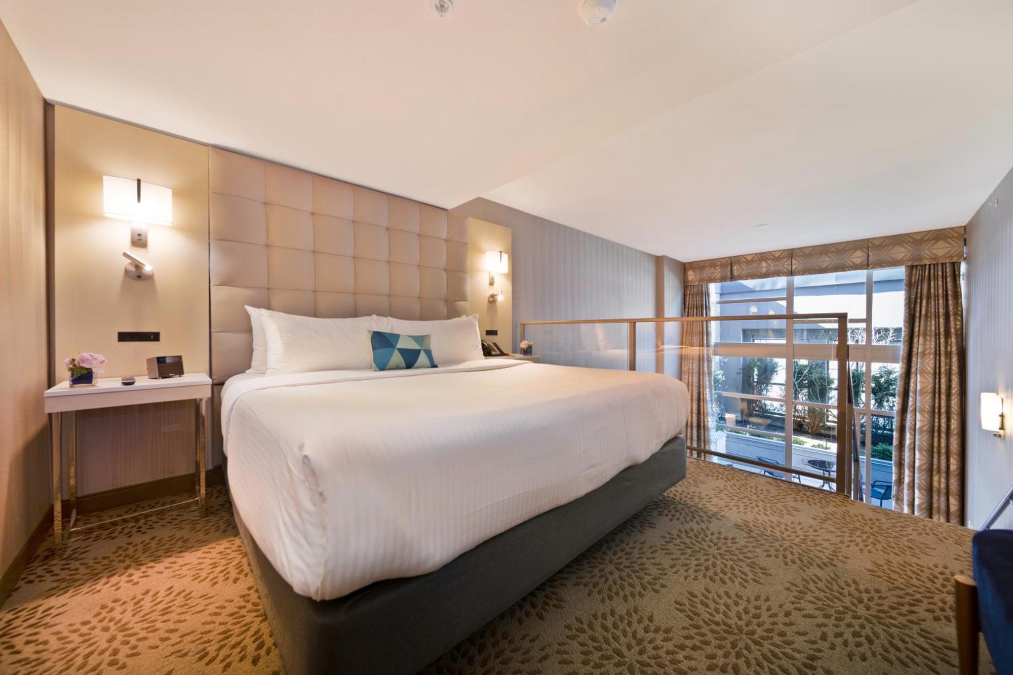 Loft Suite