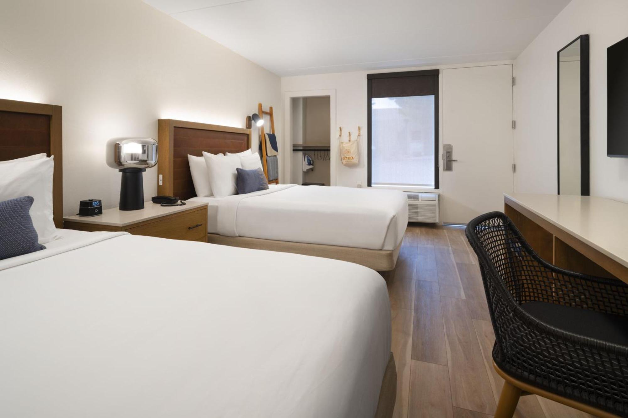 Two Queen Beds, Ground Floor