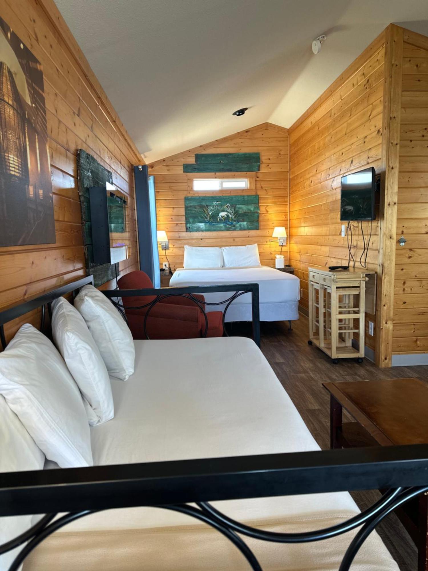 One-Bedroom Cottage,1607687794:JPEG