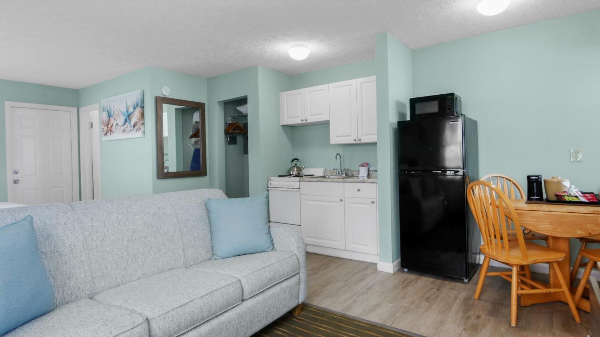 Studio Apartment