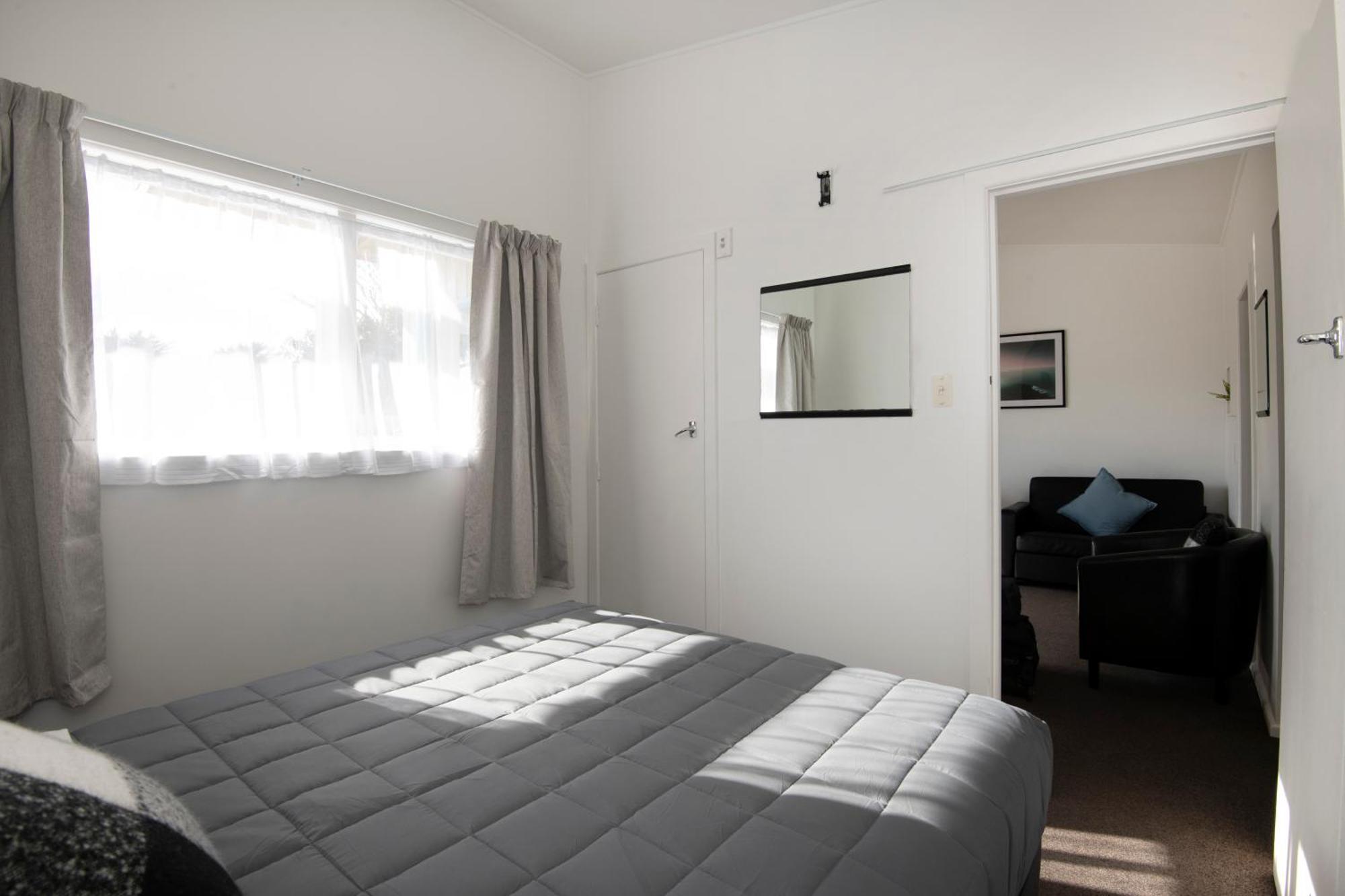 Two-Bedroom Apartment,1608784225:JPEG