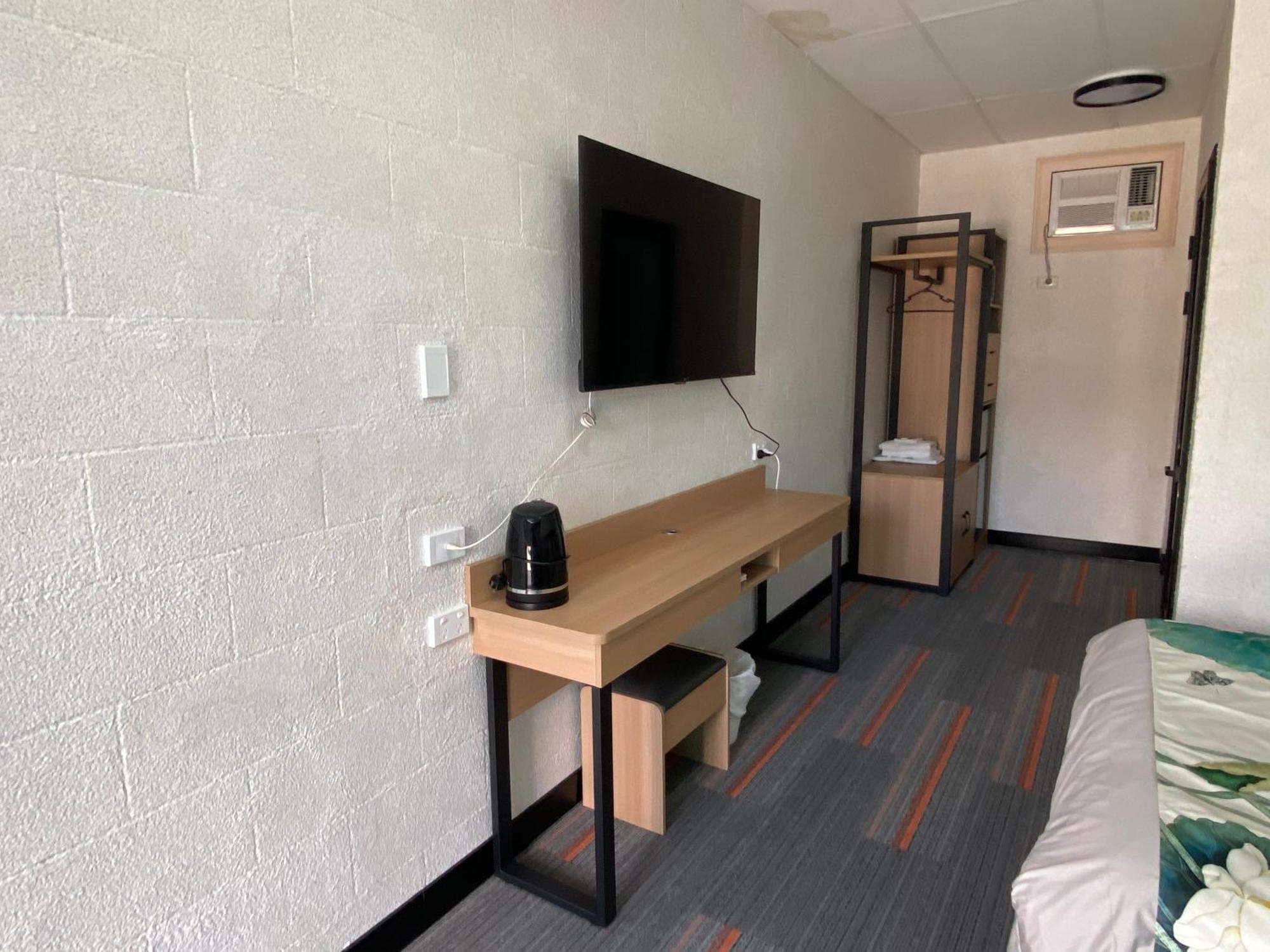 Standard Twin Room,1611140107:JPEG