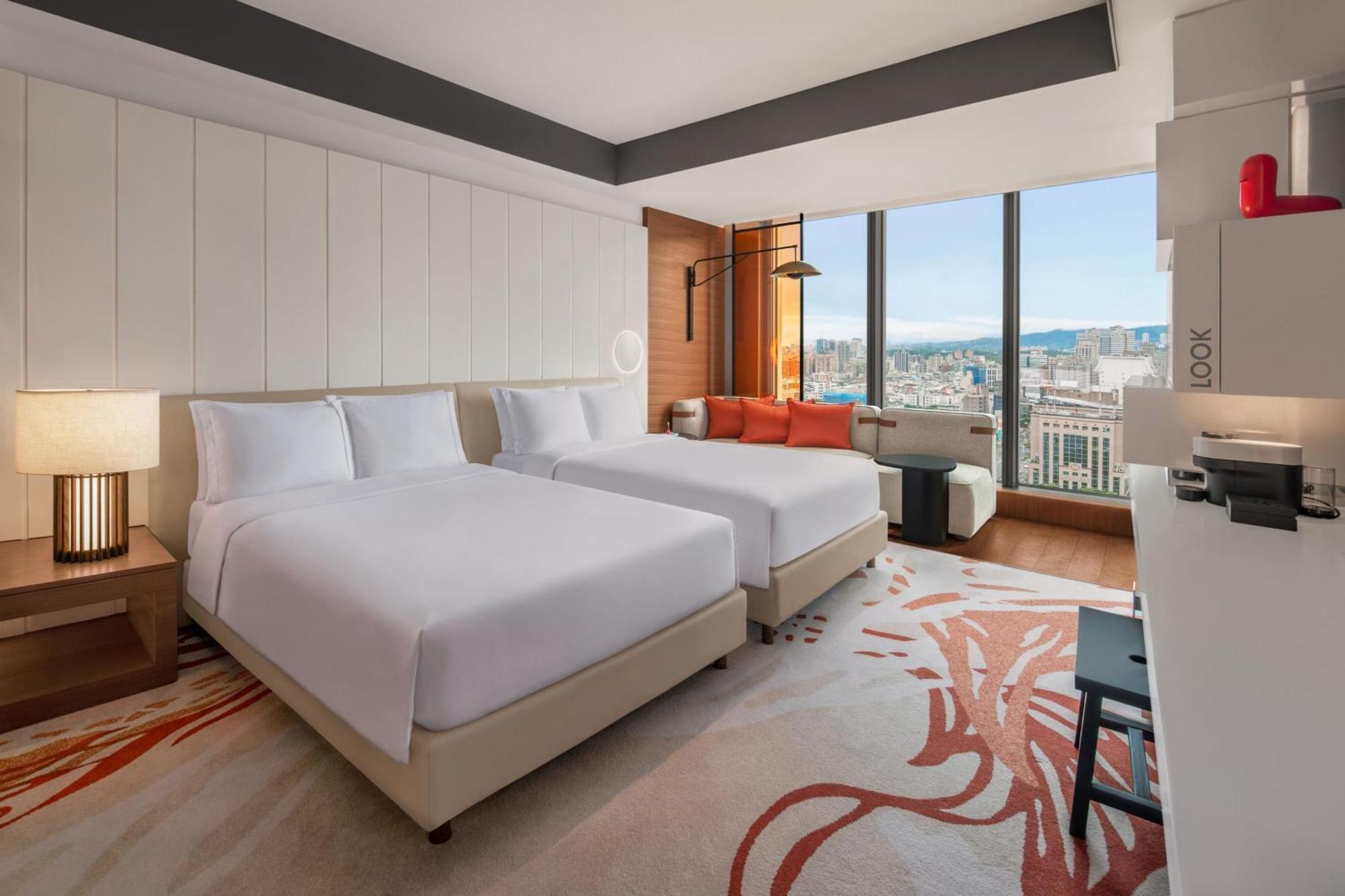 Wonderful Room Guest room 2 Double City view