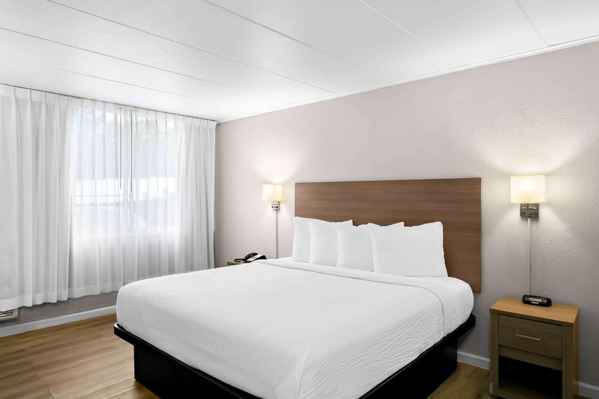 King Room - Non-Smoking,1622029935:JPEG