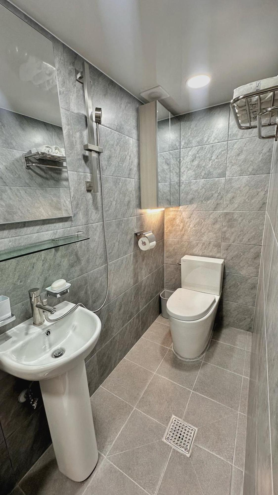Double Room,1641773018:JPEG