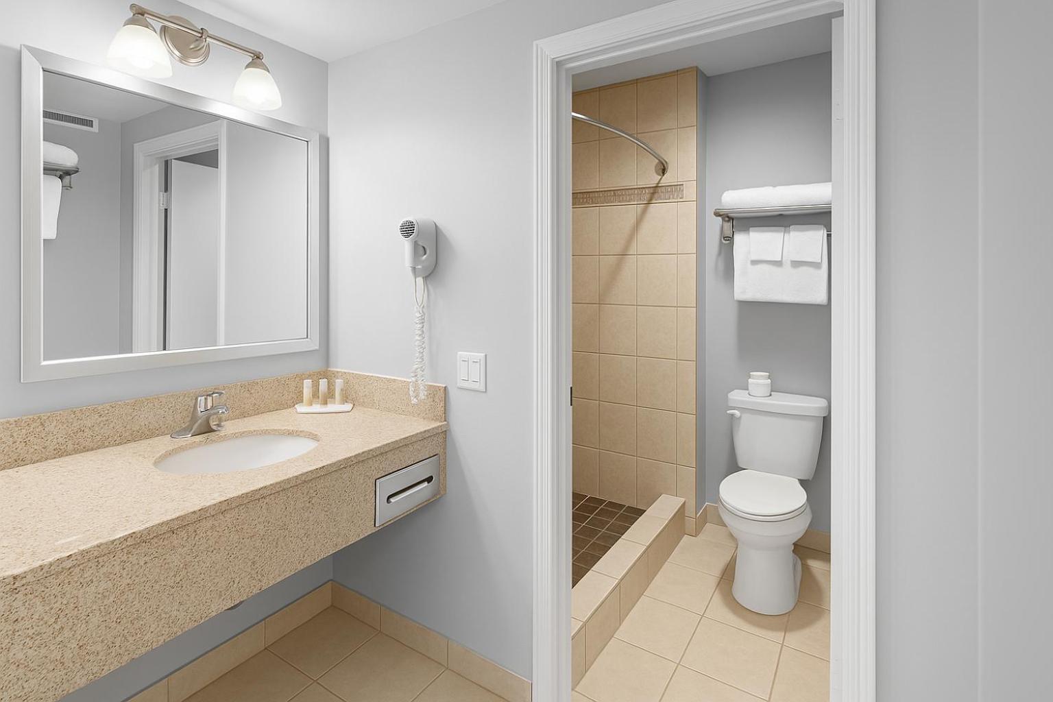 Chambre 2 Lits Queen-Size