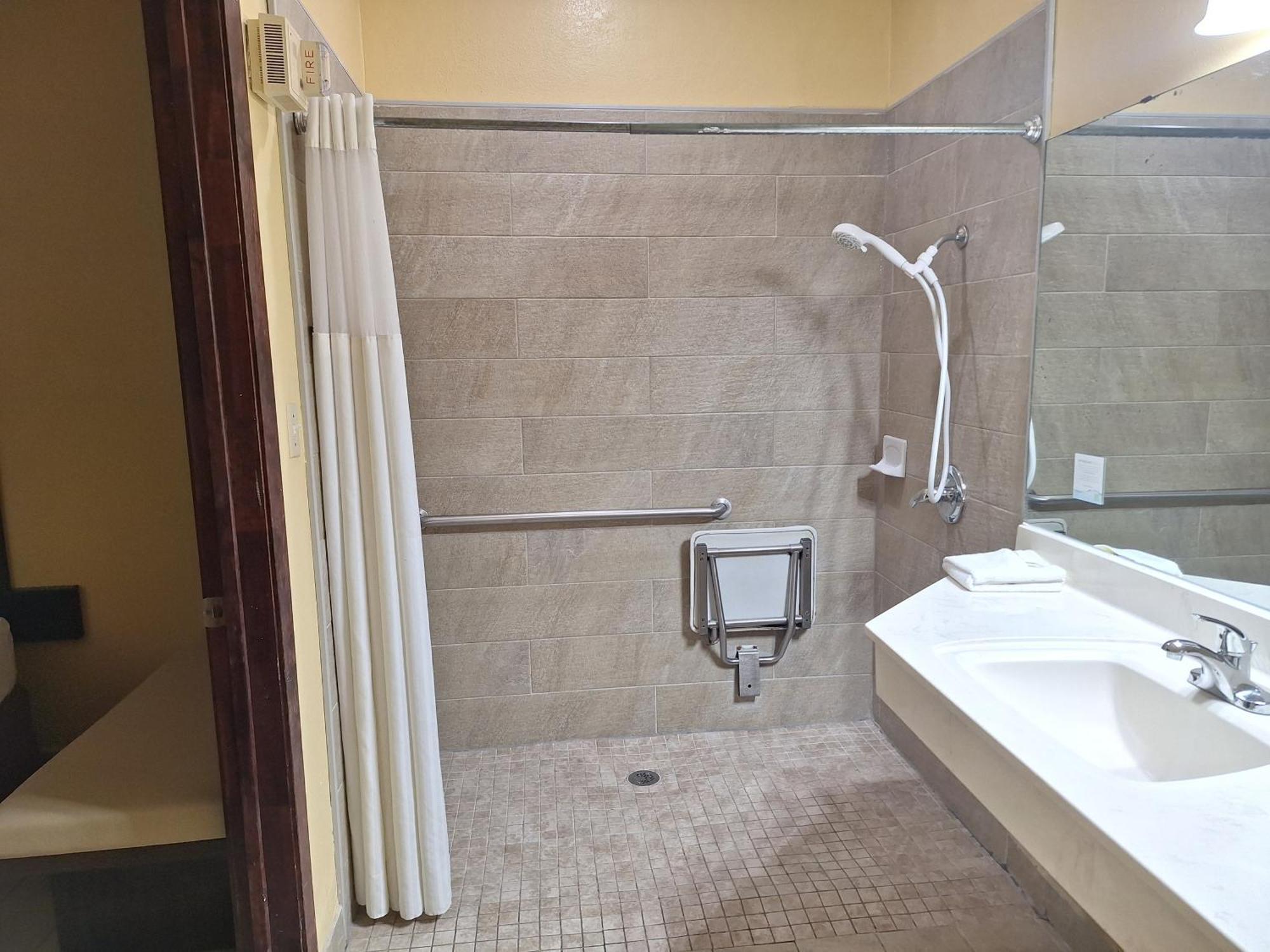 Queen Room with Two Queen Beds with Sofa Bed and Roll-In Shower - Mobility Accessible/Non-Smoking