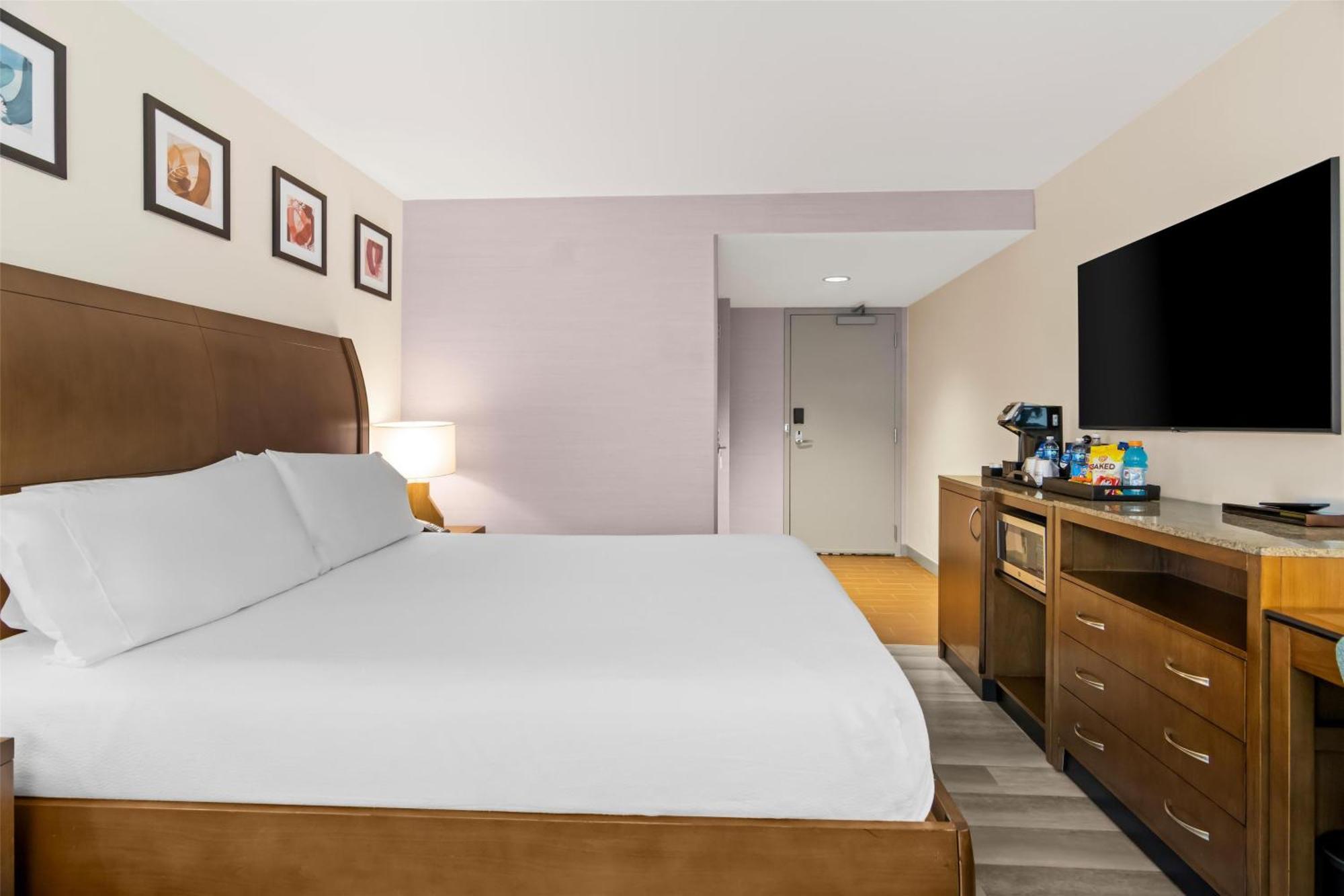 Premium King Room,1673951029:JPEG