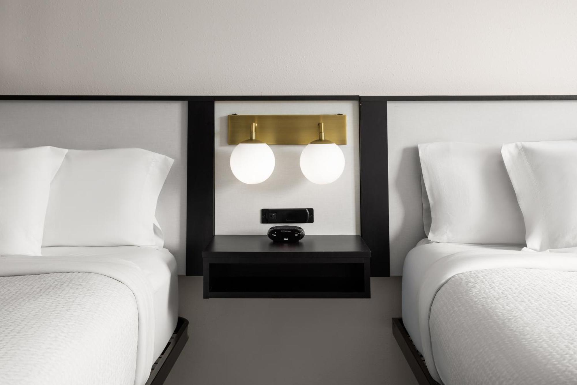 Queen Room with Two Queen Beds - Non-Smoking
