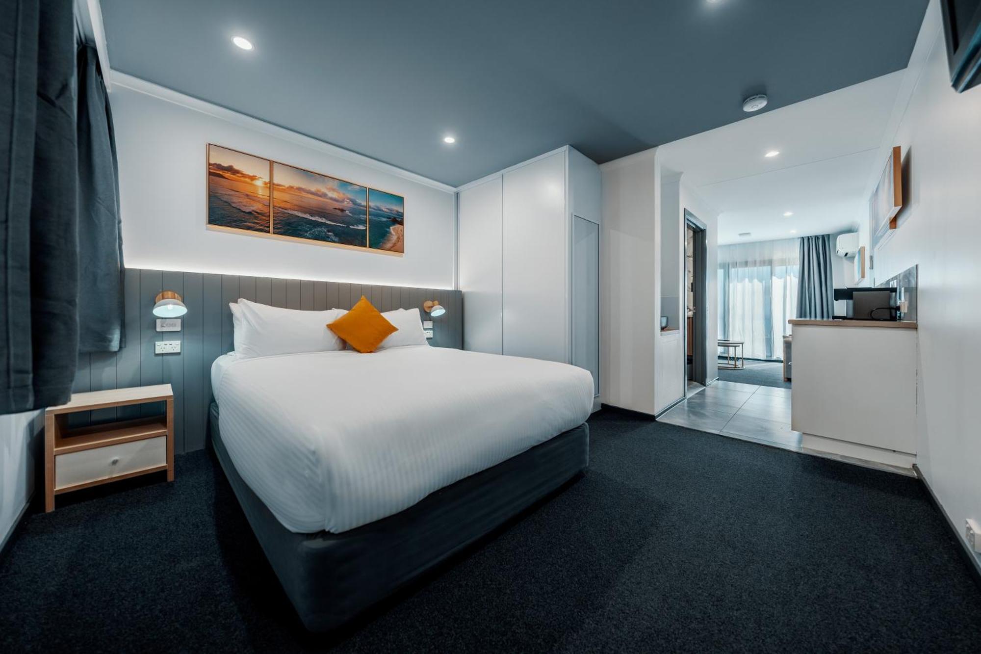 King Spa Suite Ocean View