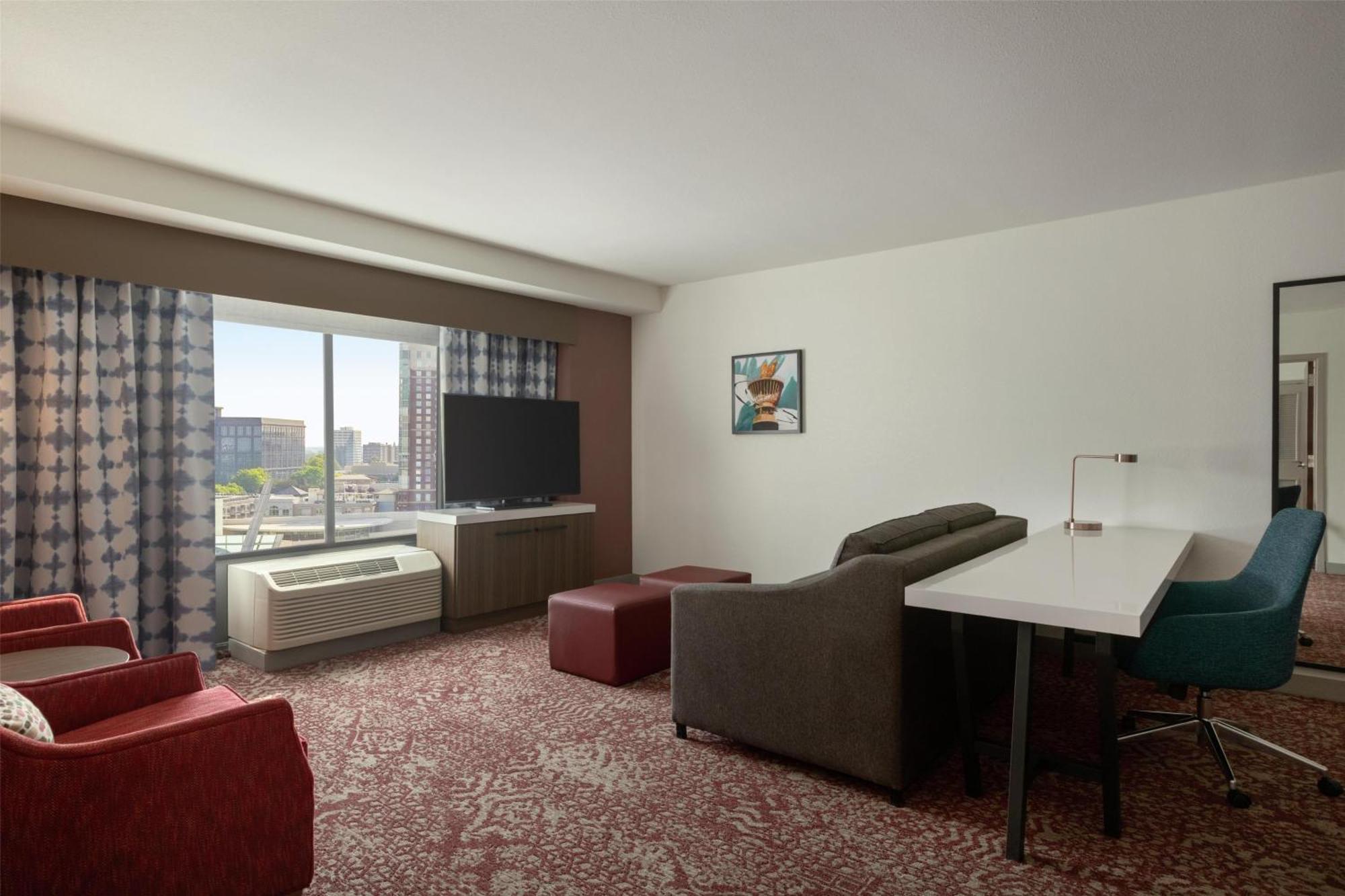 Deluxe King Suite,1694535347:JPEG