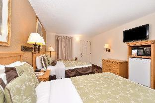 Double Room with Two Double Beds - Non-Smoking,1706021921:JPEG