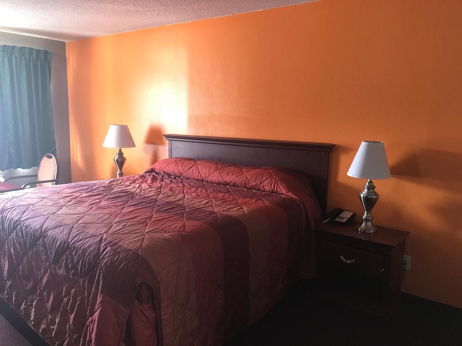 Single Room - Non-Smoking