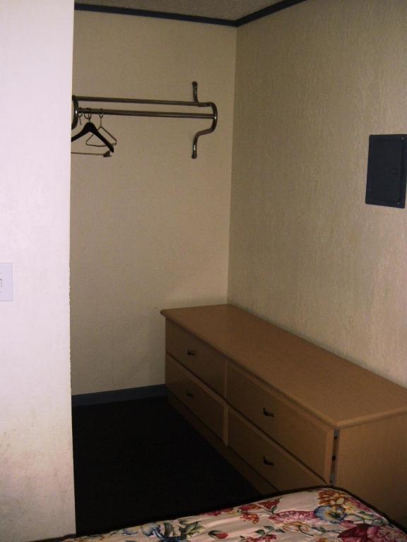 Classic King Room,17691680:JPEG