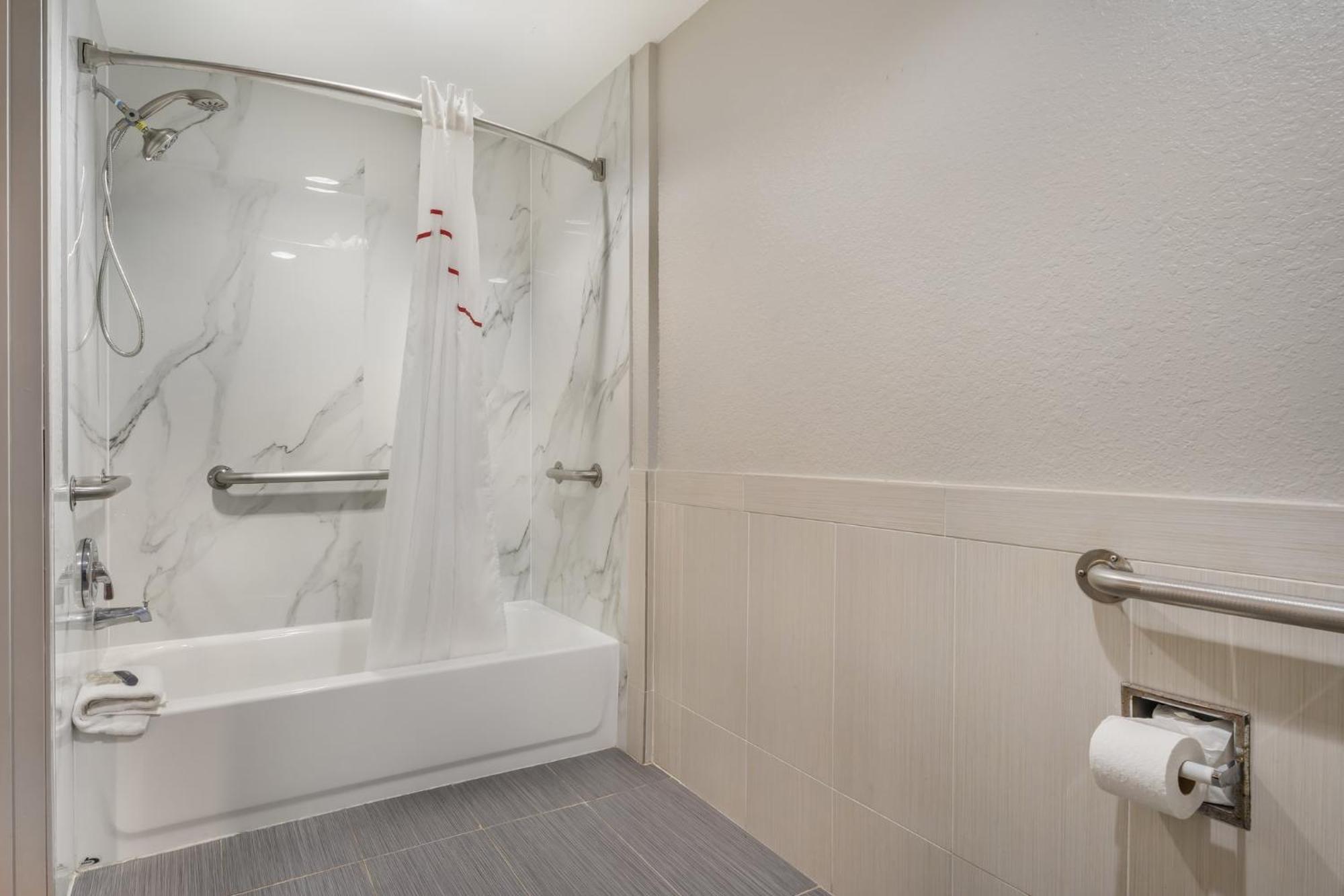 Deluxe Room Two Queen Beds Disability Access Roll Shower Non-Smoking