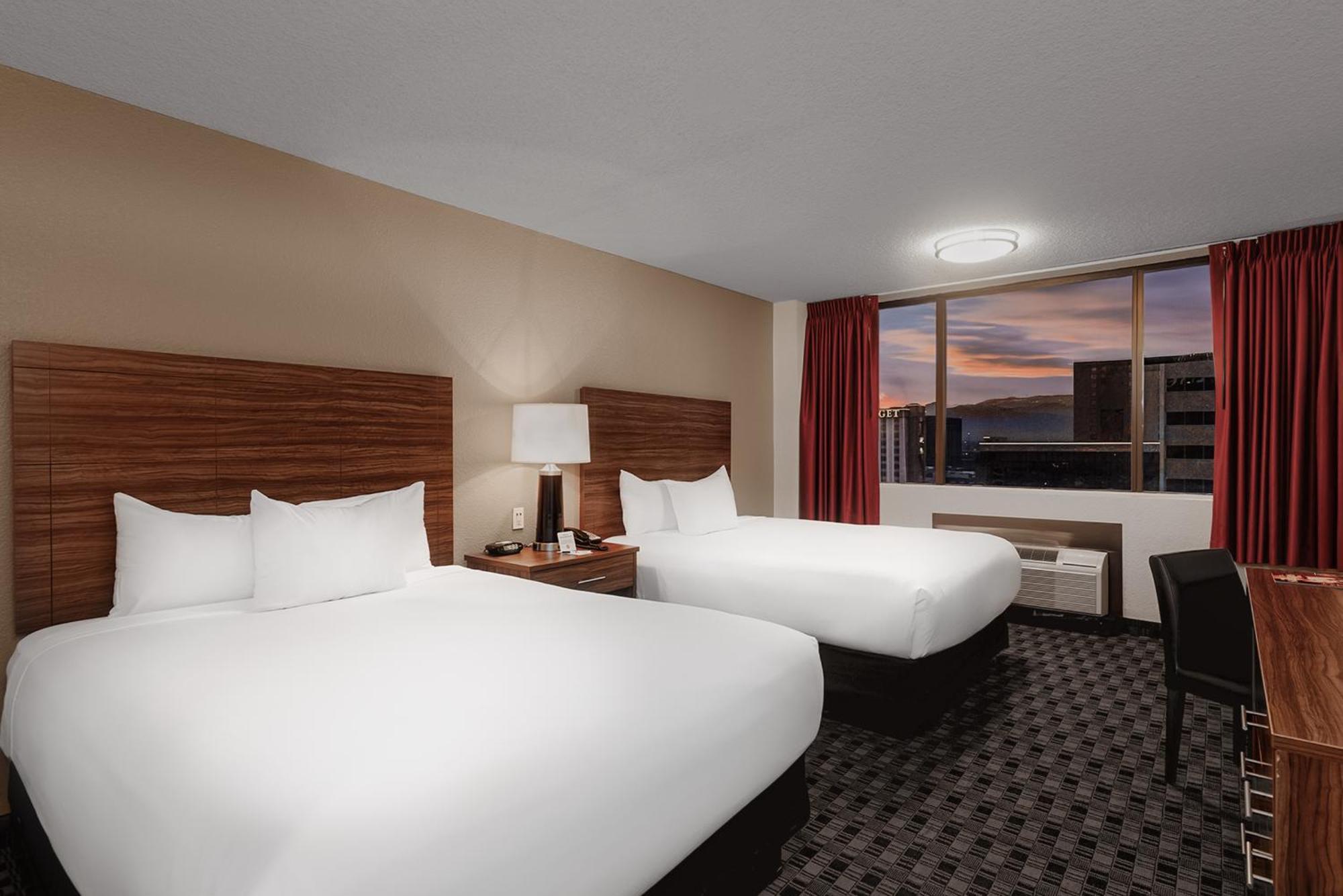 Deluxe Double Room City View