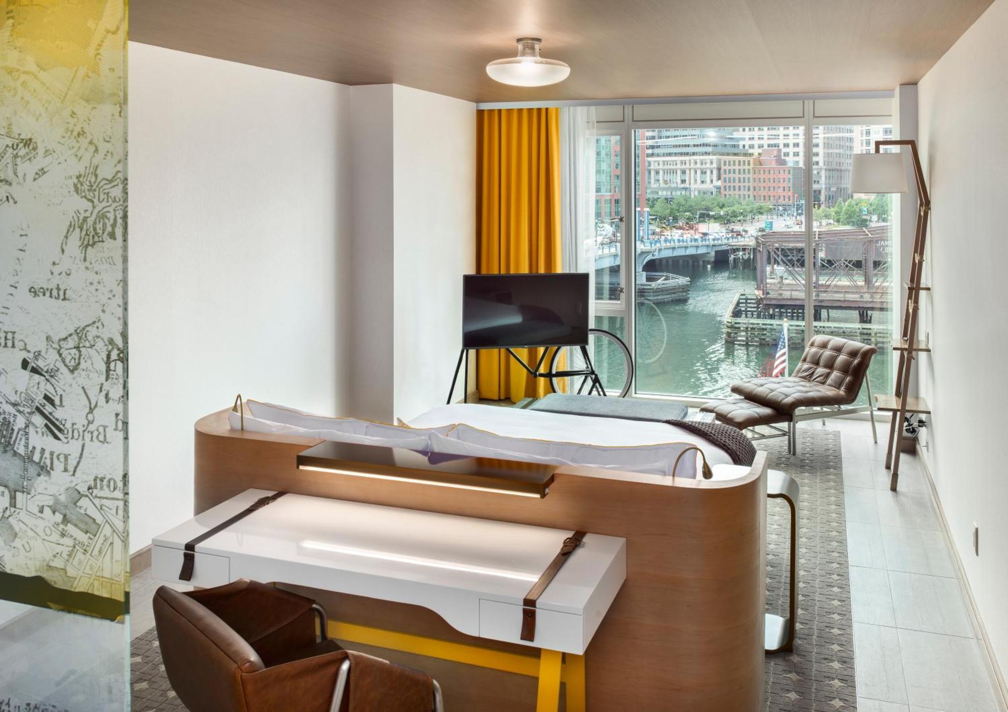 King Room Partial Water View