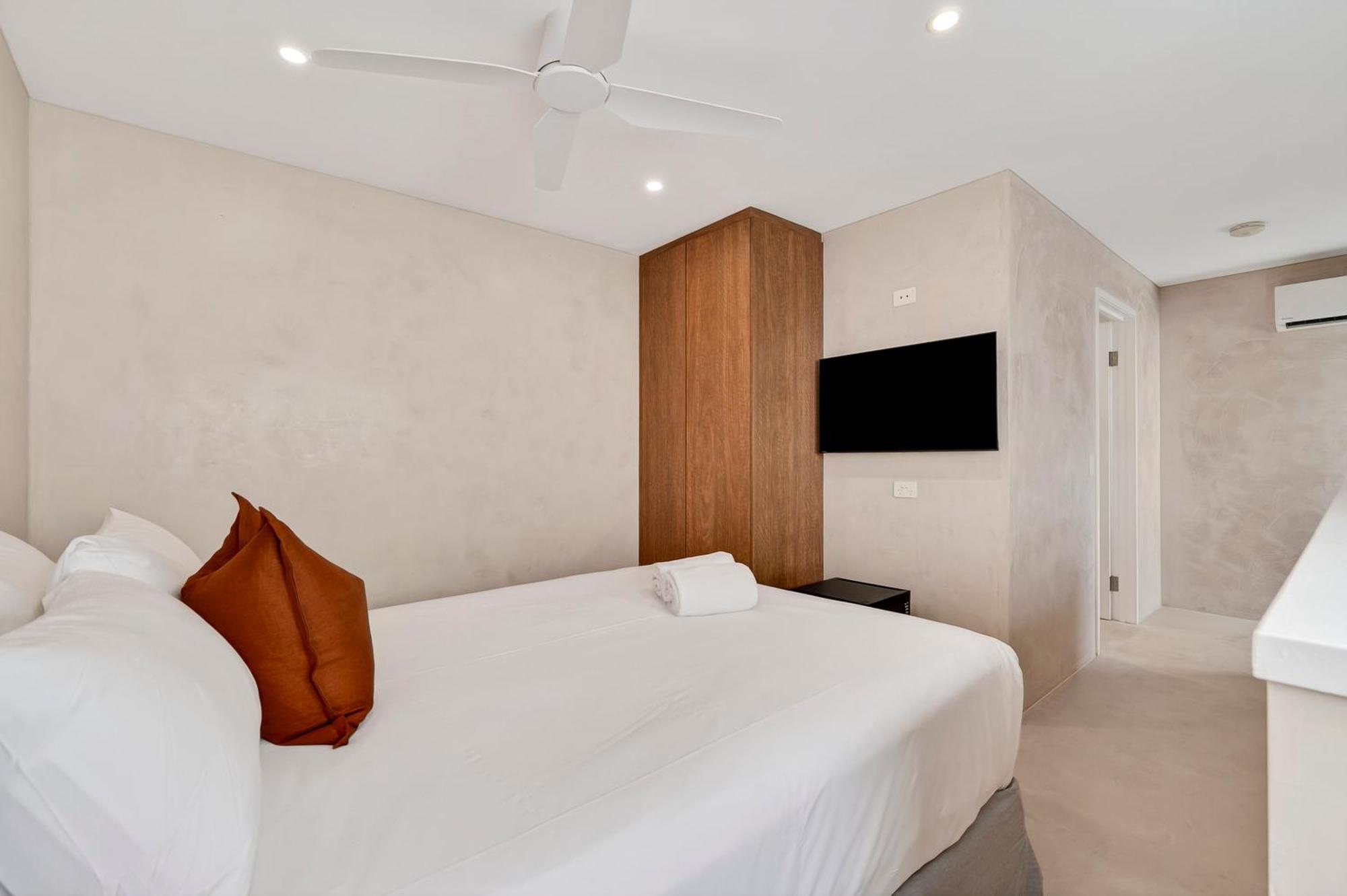 Studio Lit Queen-Size - Loft