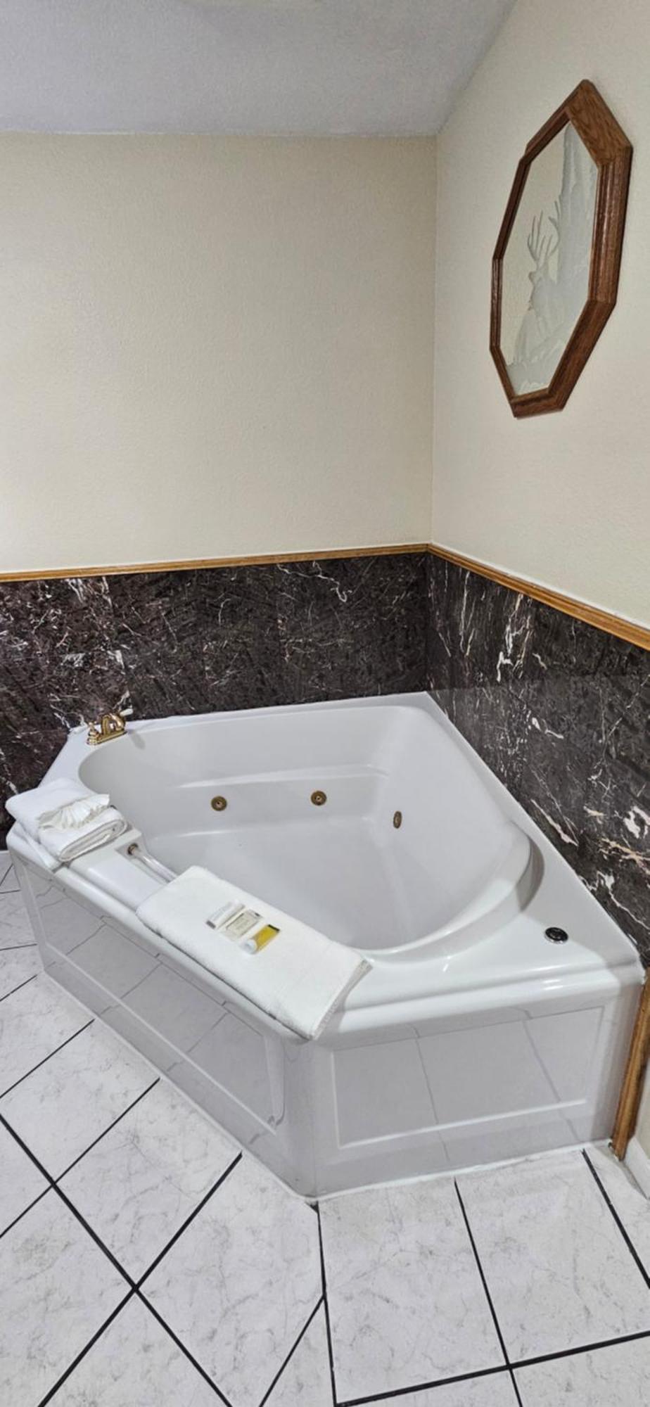 Queen Studio Suite Non-Smoking