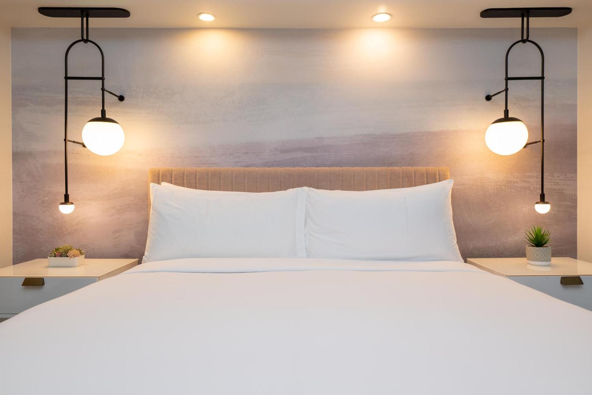 Grand Corner Junior Suite