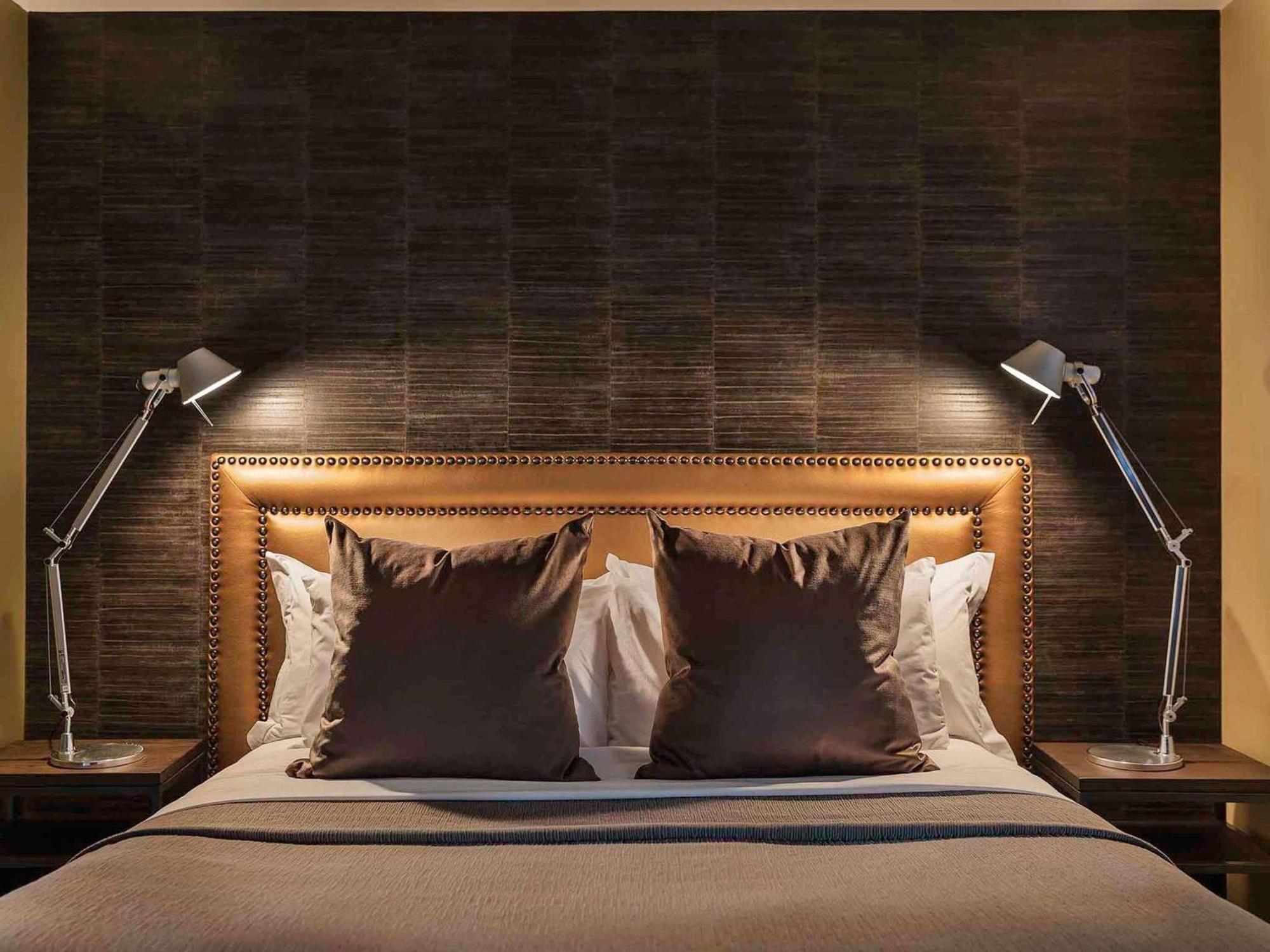 One-Bedroom King Suite