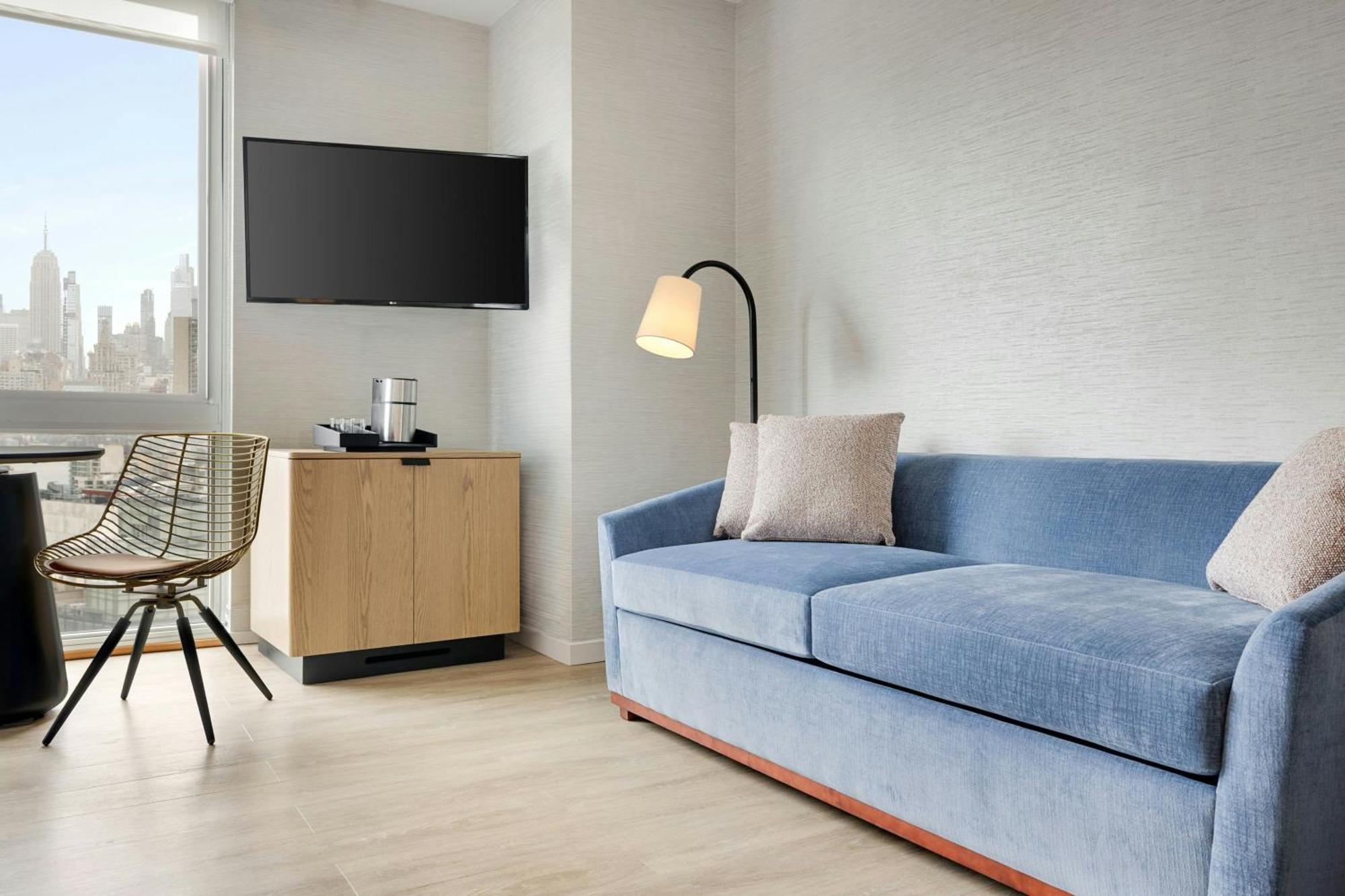 Superior Kamer met kingsize bed en slaapbank