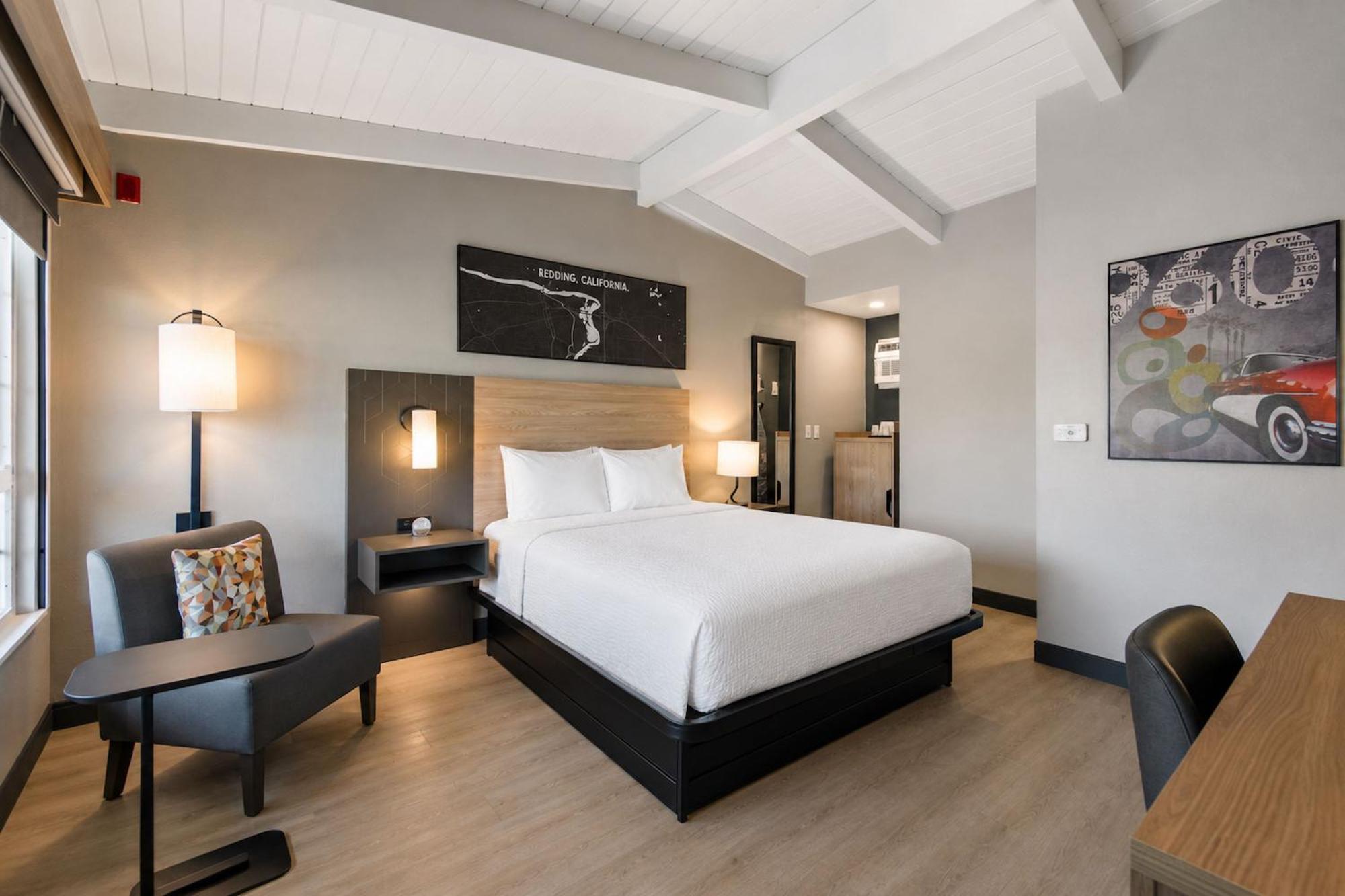 Superior Queen Room