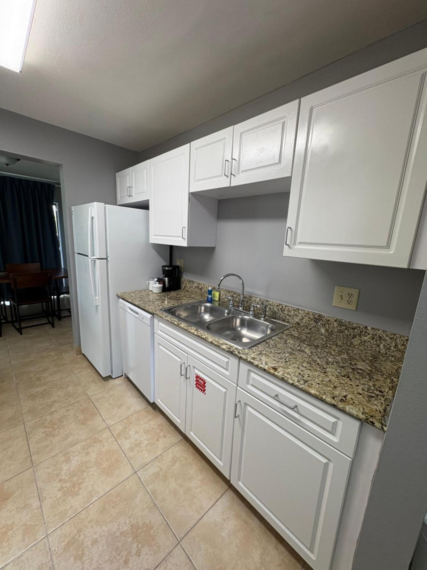 Deluxe Two-Bedroom Apartment