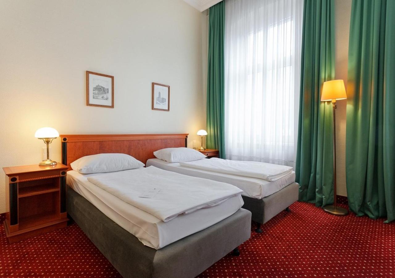 Standard Twin Room,1773670351:JPEG