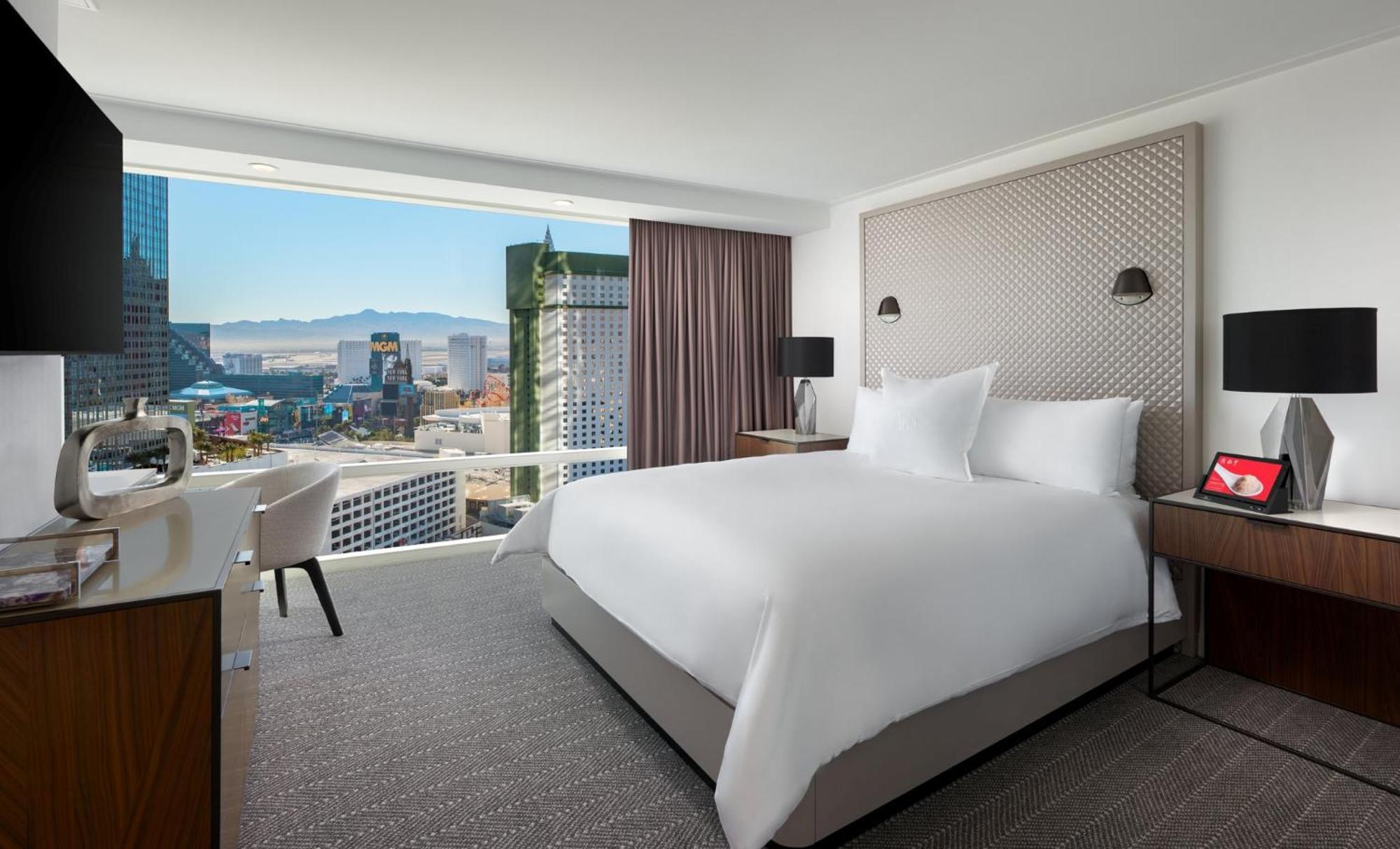 Suite Esquinera con vistas al Strip