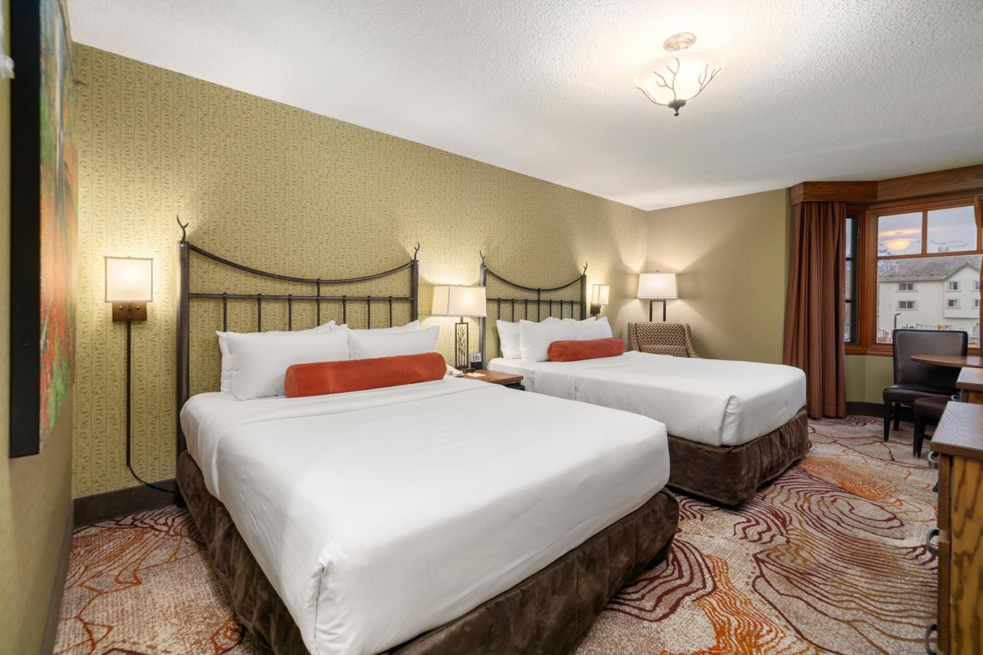 Superior Two Queen Room