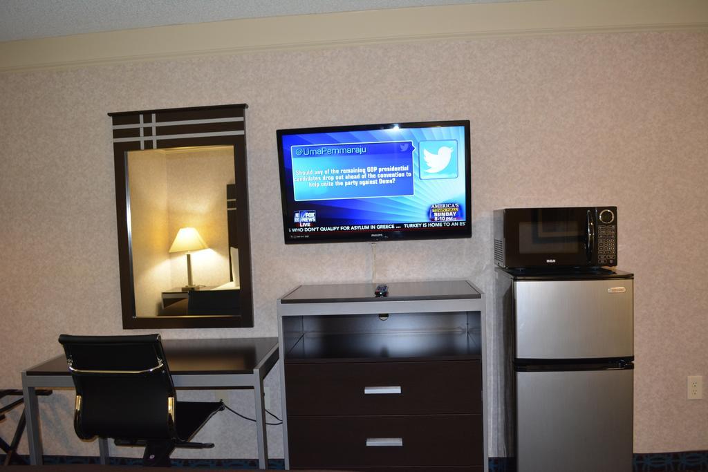 Double Room with Two Double Beds - Non-Smoking,240796953:JPEG