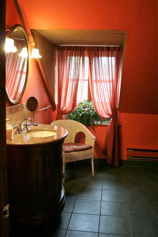 Double Room Garden View