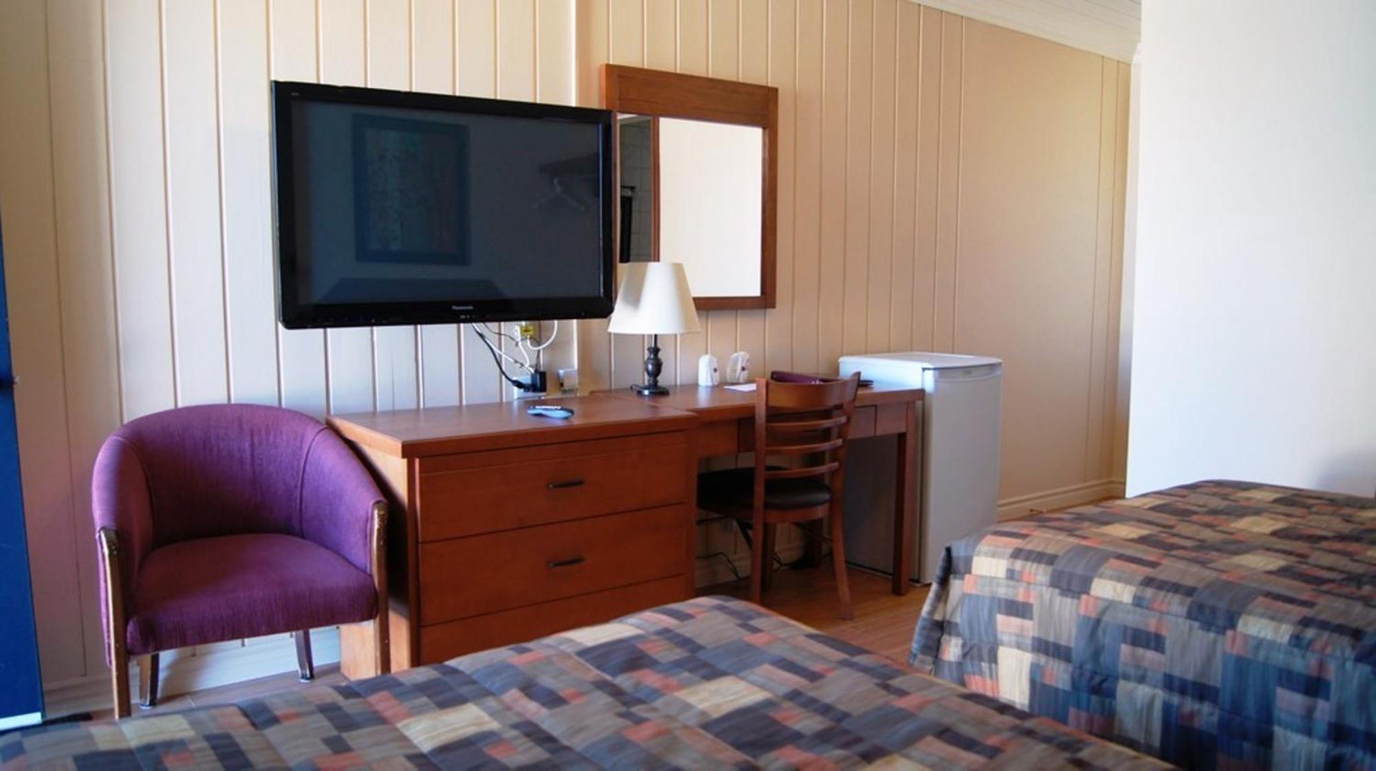 Chambre Double avec 2 Petits Lits (121 Cm de Large)