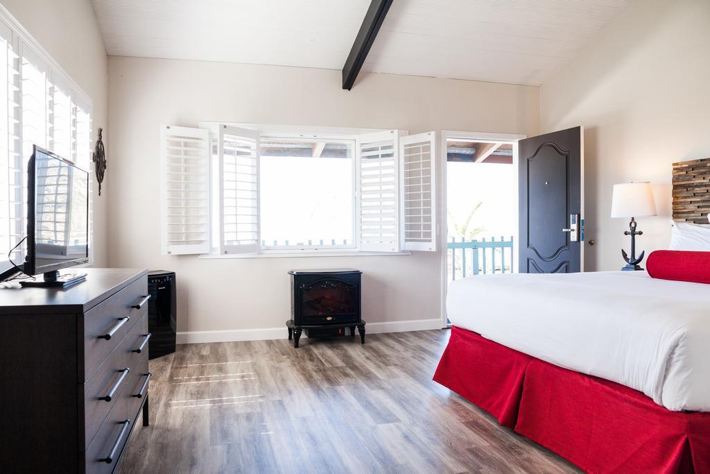 Kamer met Kingsize Bed en Uitzicht op de Oceaan