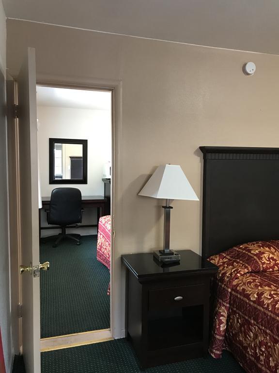 Triple Room,681947352:JPEG
