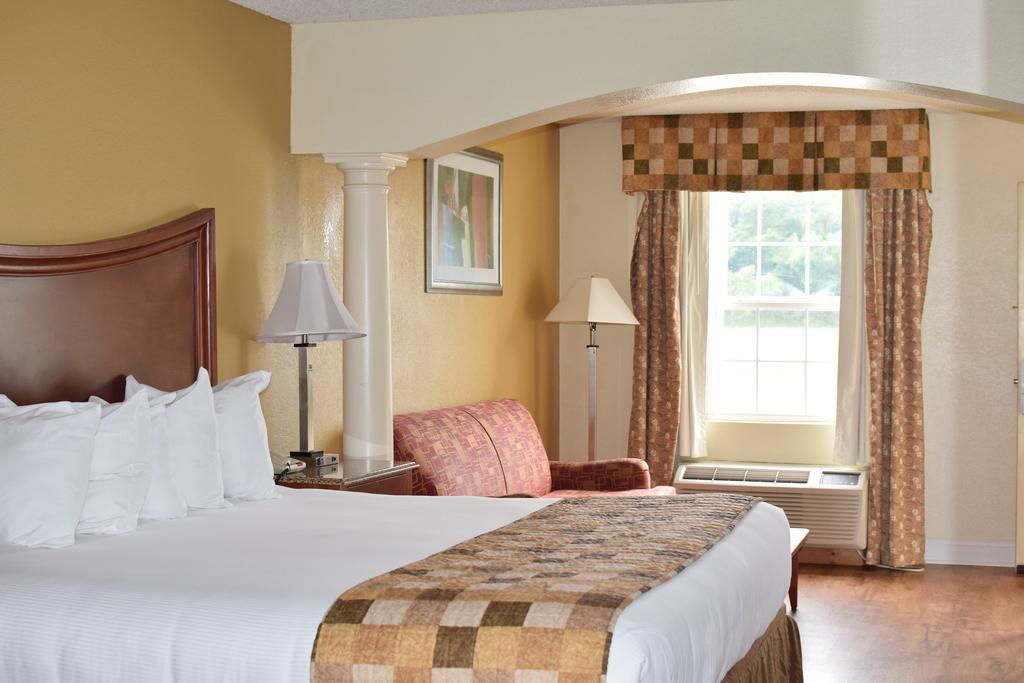 King Suite - Smoking,440999448:JPEG