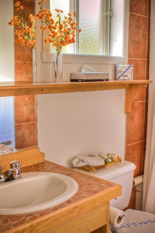 Queen and Double Room With Mountain View