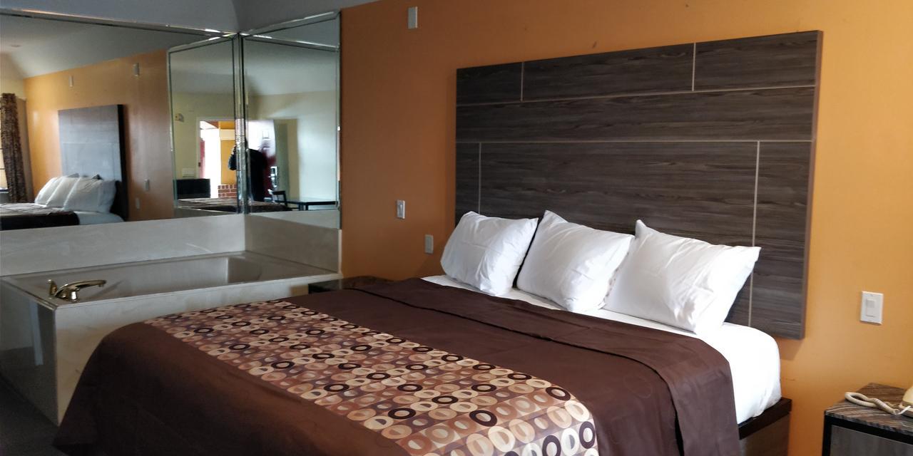 Deluxe King Suite,510326718:JPEG