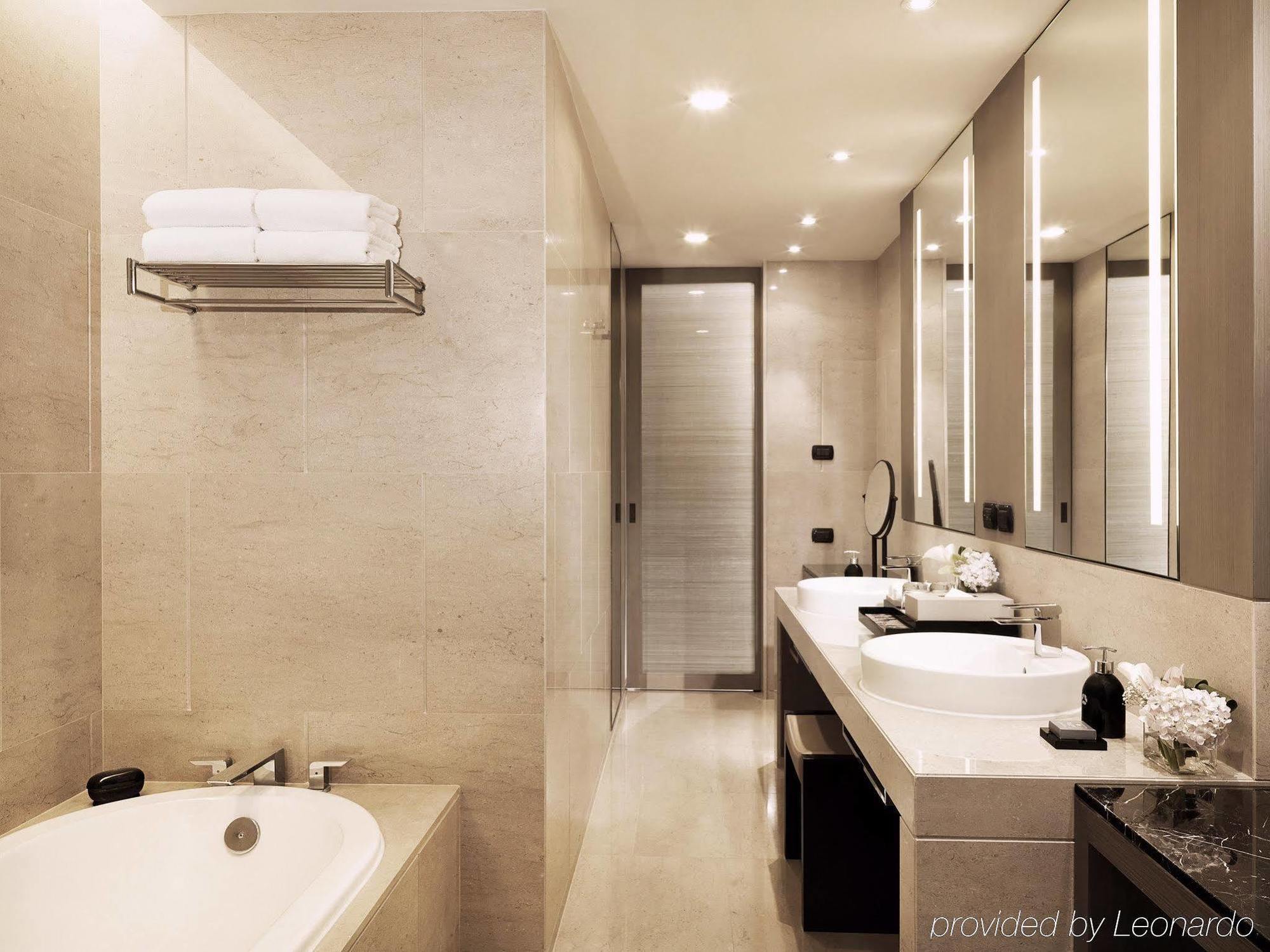 Prestige Club – Club Lounge access