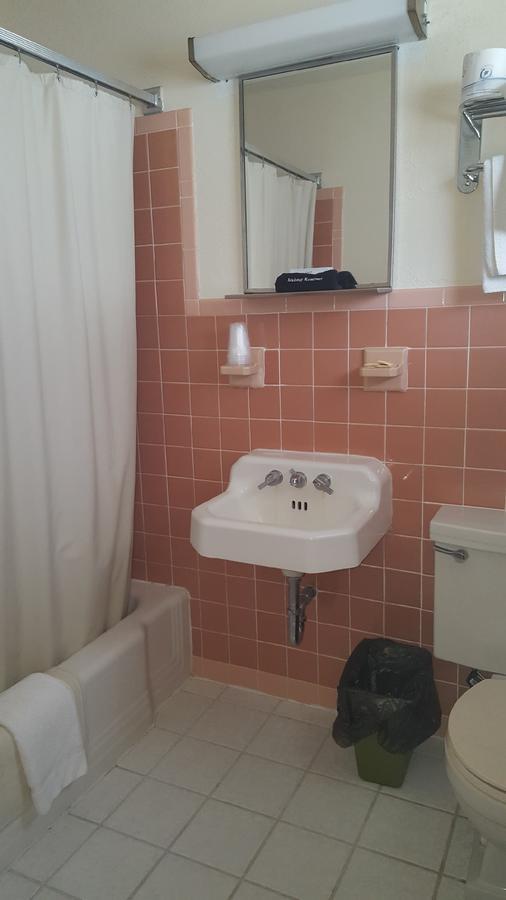 Standard Double Room,584813883:JPEG