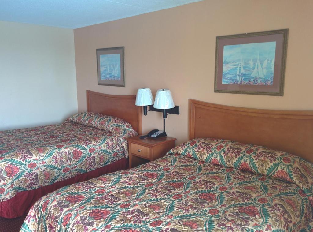 Double Room with Side View