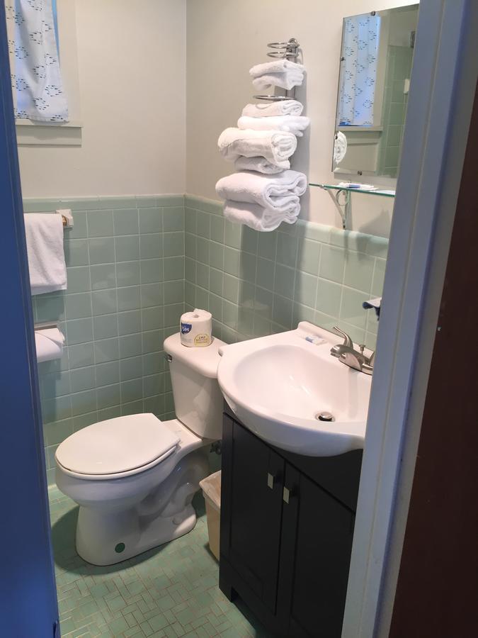 Queen Room,596444019:JPEG