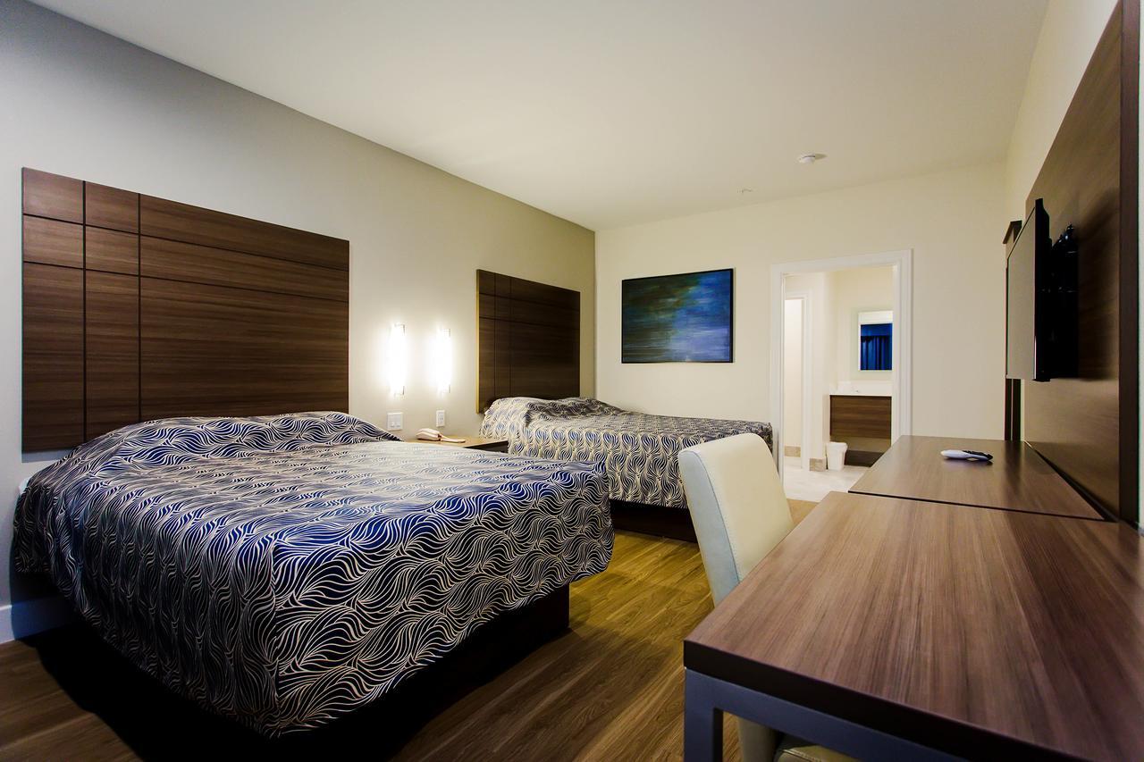 Chambre avec 2 Grands Lits Queen-Size