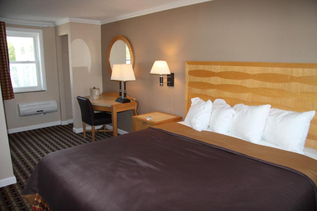 King Room,61269991:JPEG